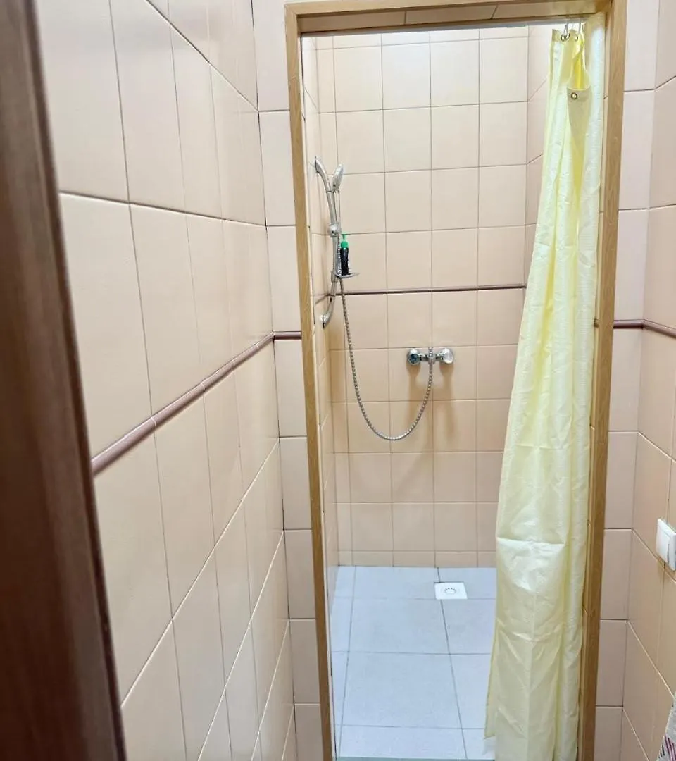 Hostel 9 Αλμάτι
