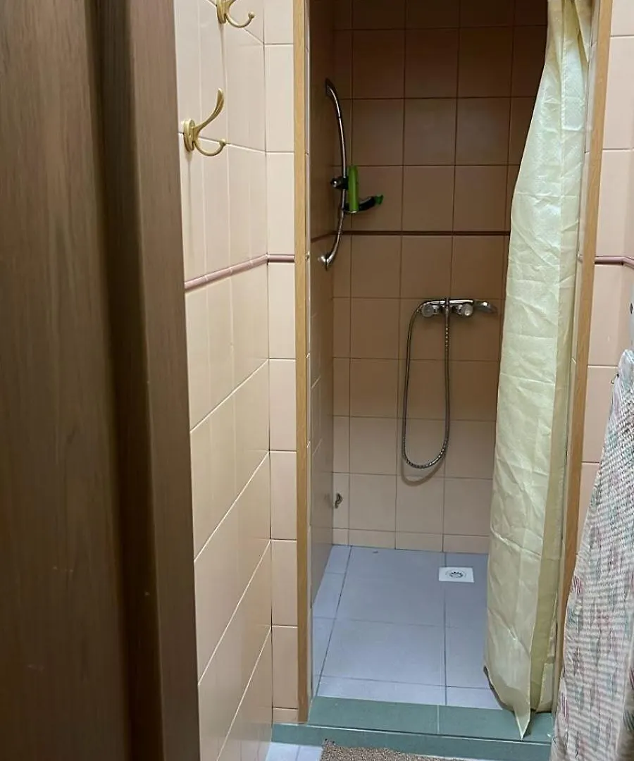 Hostel 9 Αλμάτι