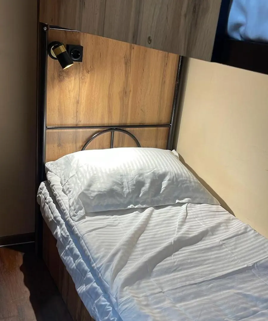 Hostel 9 Αλμάτι