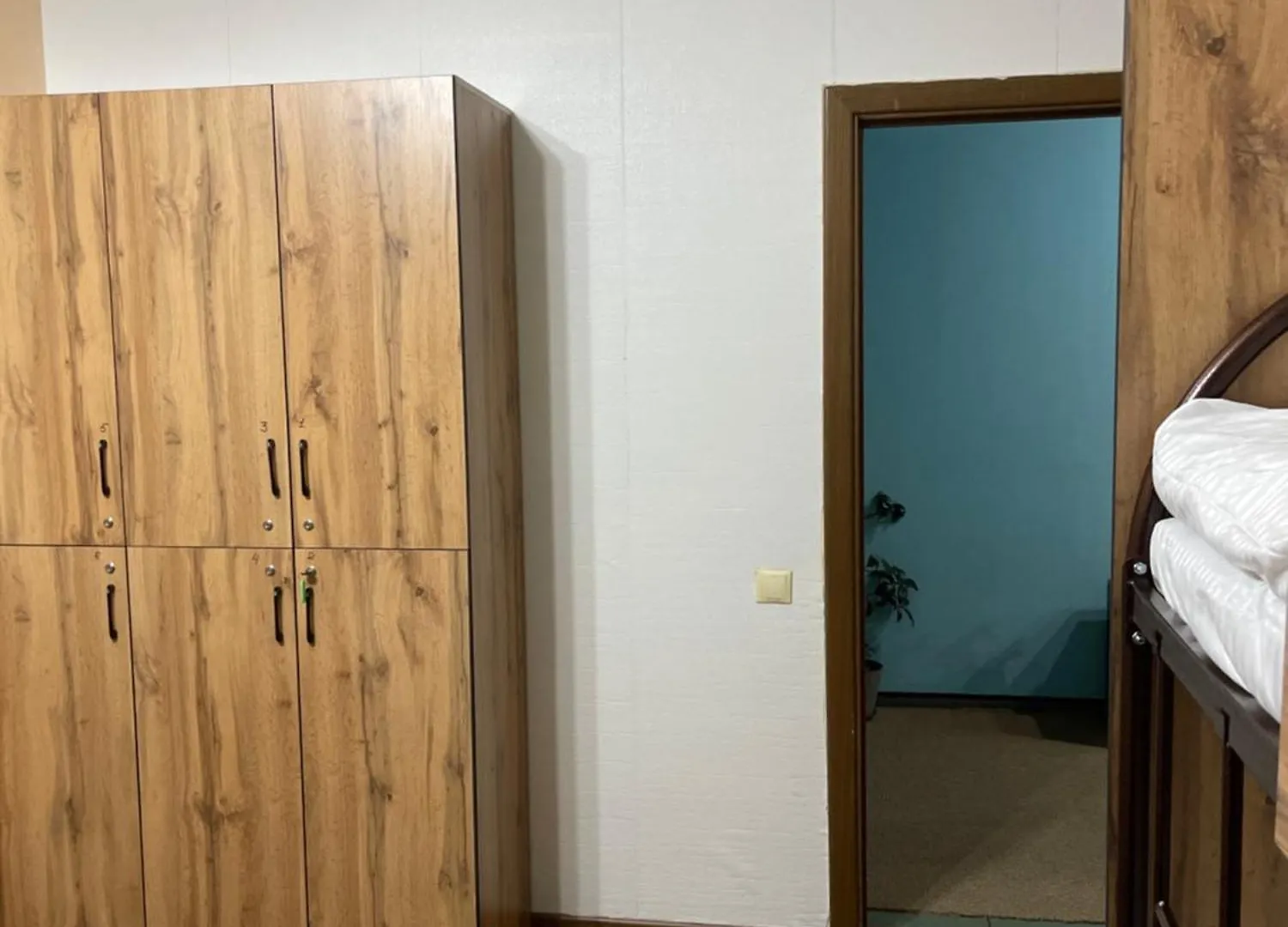 Hostel 9 Αλμάτι